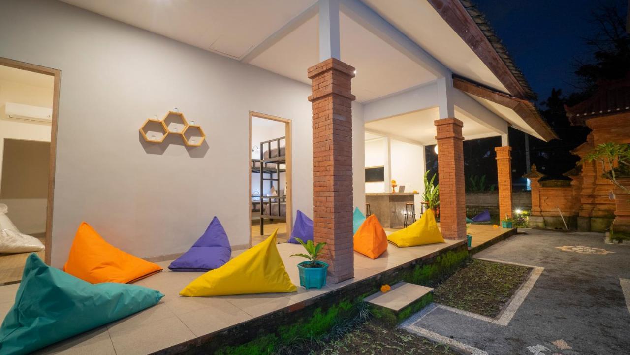 Aura Dormitory House Ubud Exteriér fotografie